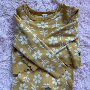 Little Girls Floral Yellow Sweater Set 3T